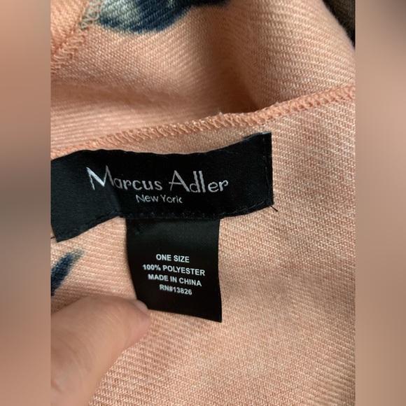 Chic Floral Peach and Black Wrap - Picture 3 of 3